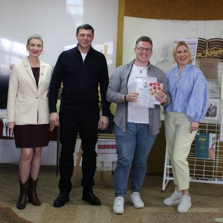 У Рівному нагороджували переможців Всеукраїнського конкурсу "Об'єднаймося ж, брати мої" та обласного конкурсу читців-аматорів