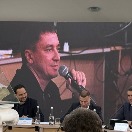 Сила громад — у прозорості та партнерстві: участь Руслана Серпенінова в засіданні Конгресу при Президентові