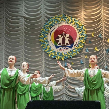 Добром засяяв світ! 