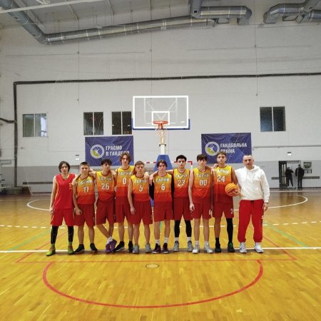 Стартував XV Відкритий Чемпіонат Сарненського району з баскетболу серед чоловічих команд!