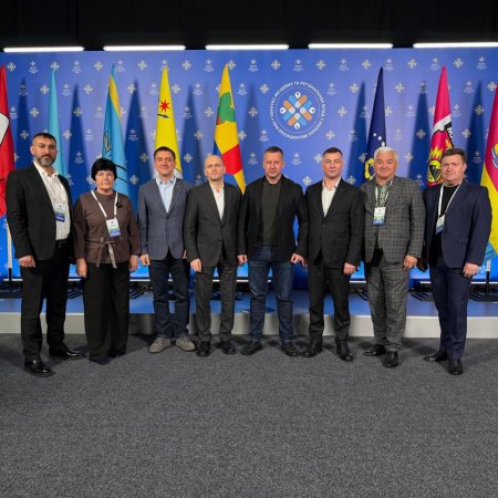 Сарненський міський голова Руслан Серпенінов у складі делегації Рівненщини брав участь у засіданні Конгресу місцевих та регіональних влад при Президентові України