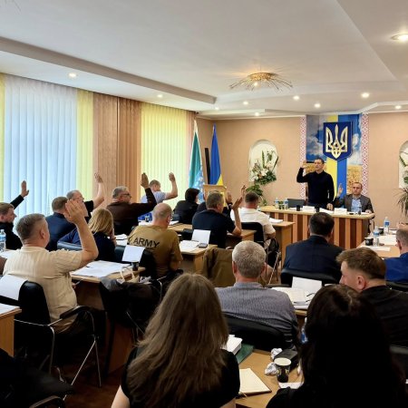 Підтримка оборони, медицини та освіта: у громаді внесли зміни до бюджету