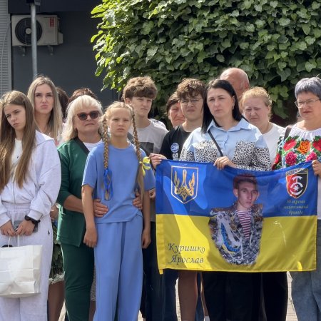 У День Незалежності вшанували пам’ять полеглих Героїв